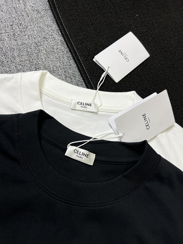 ブランドTシャツ角部分ディテール